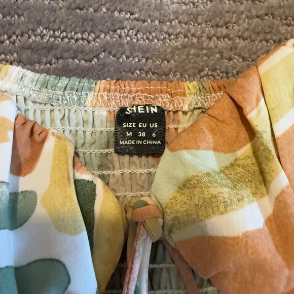 Shein top - M - Picture 2 of 2